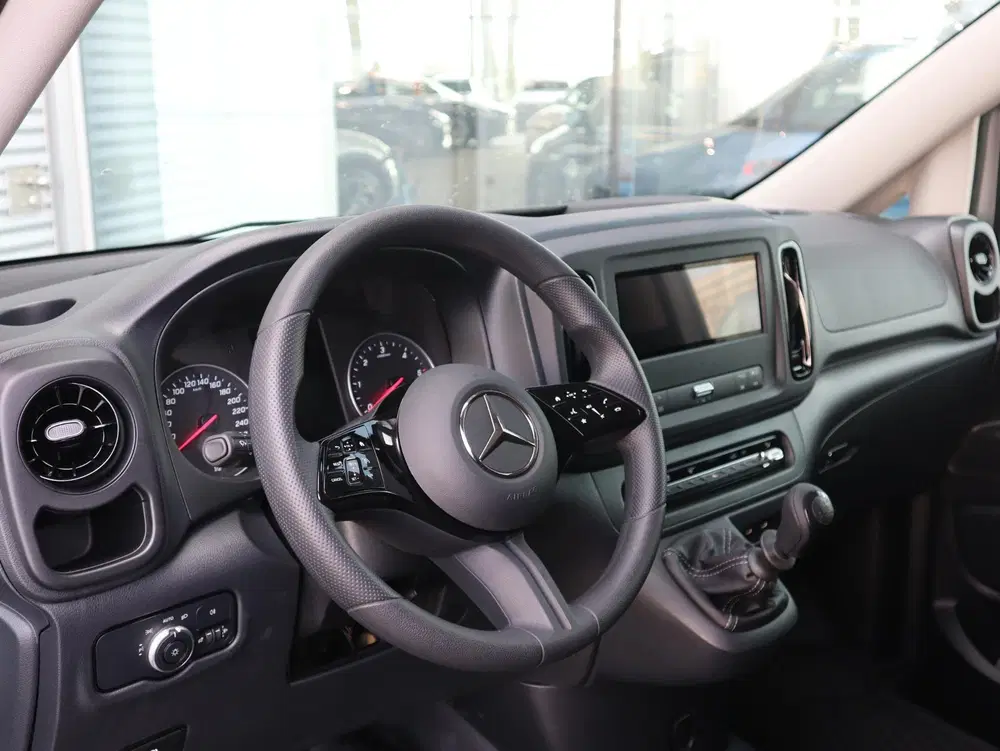 Mercedes-Benz Vito 114 CDI L3 FACELIFT ZILVER uit 2024, foto 3