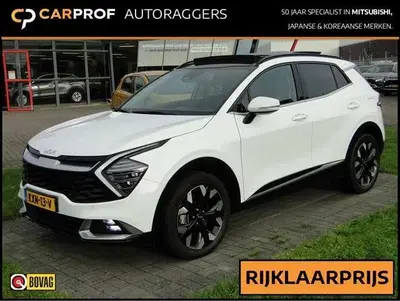 Kia Sportage 1.6 T-GDi AWD Phev GT-Line Pano uit 2023