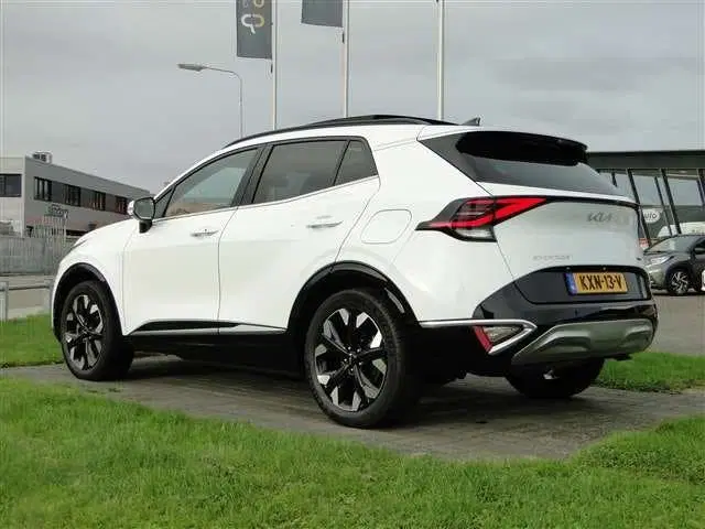 Kia Sportage 1.6 T-GDi AWD Phev GT-Line Pano uit 2023, foto 2