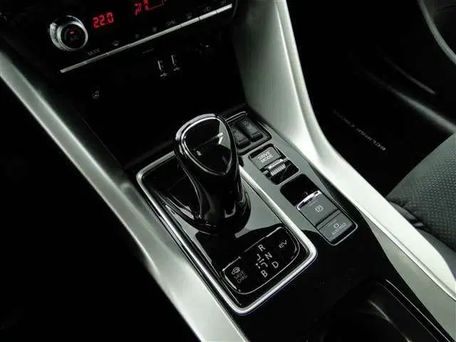 Mitsubishi Eclipse Cross PHEV 2.4 Executive uit 2024, foto 7