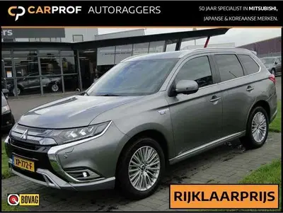 Mitsubishi Outlander 2.4 Phev 4wd Instyle uit 2019
