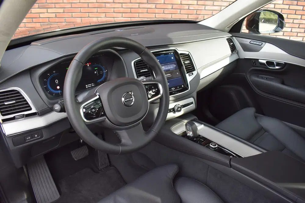 Volvo XC90 T8 455PK Recharge AWD Ultra Bright uit 2024, foto 3