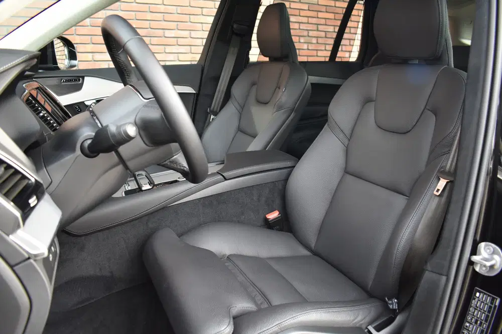 Volvo XC90 T8 455PK Recharge AWD Ultra Bright uit 2024, foto 4