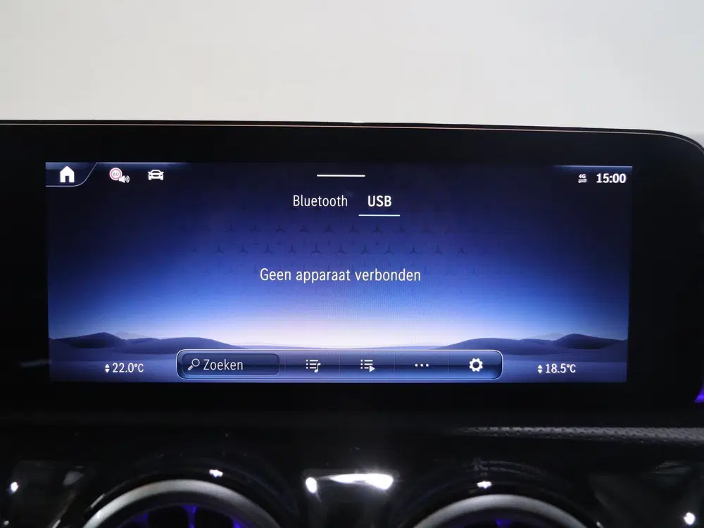 Mercedes-Benz A-Klasse 250e Business Solution AMG uit 2026, foto 12