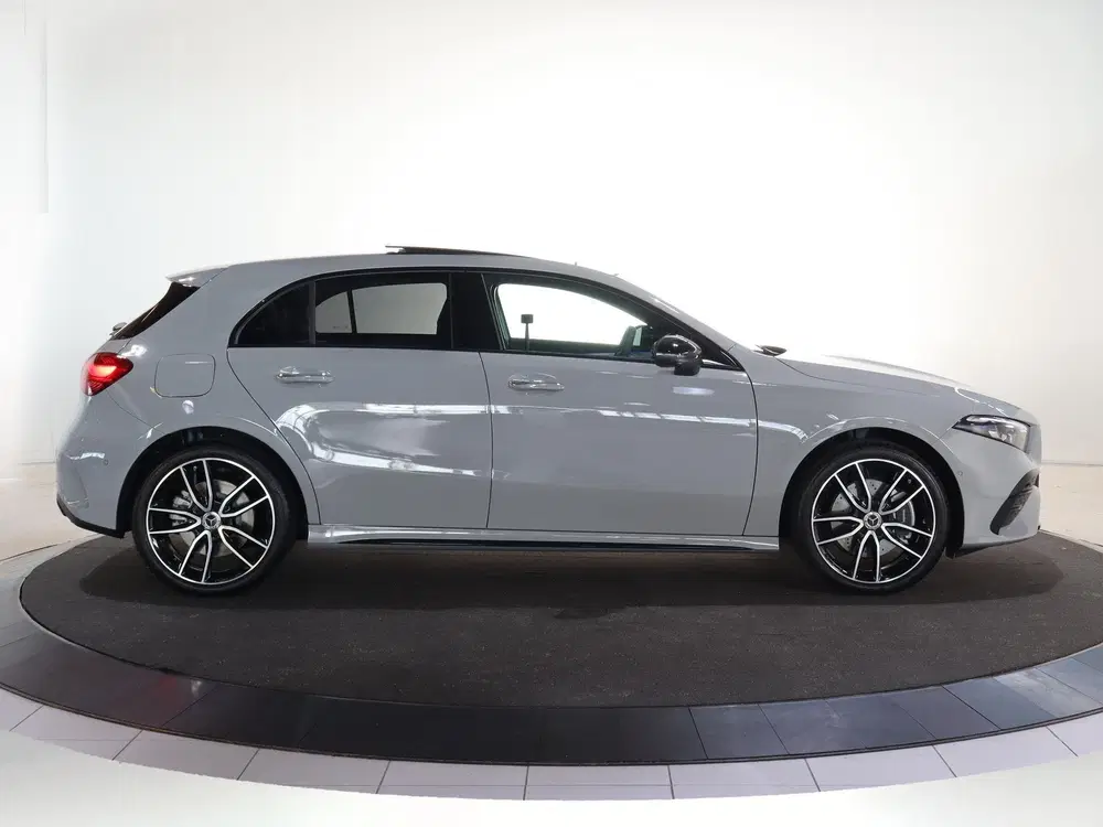 Mercedes-Benz A-Klasse 250e Business Solution AMG uit 2026, foto 6