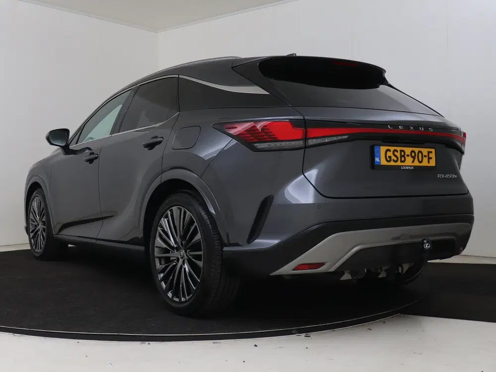 Lexus RX 450h+ Plug-in Hybrid President Line uit 2023, foto 13