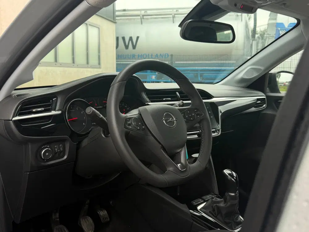 Opel Corsa 1.2 Elegance uit 2023, foto 6