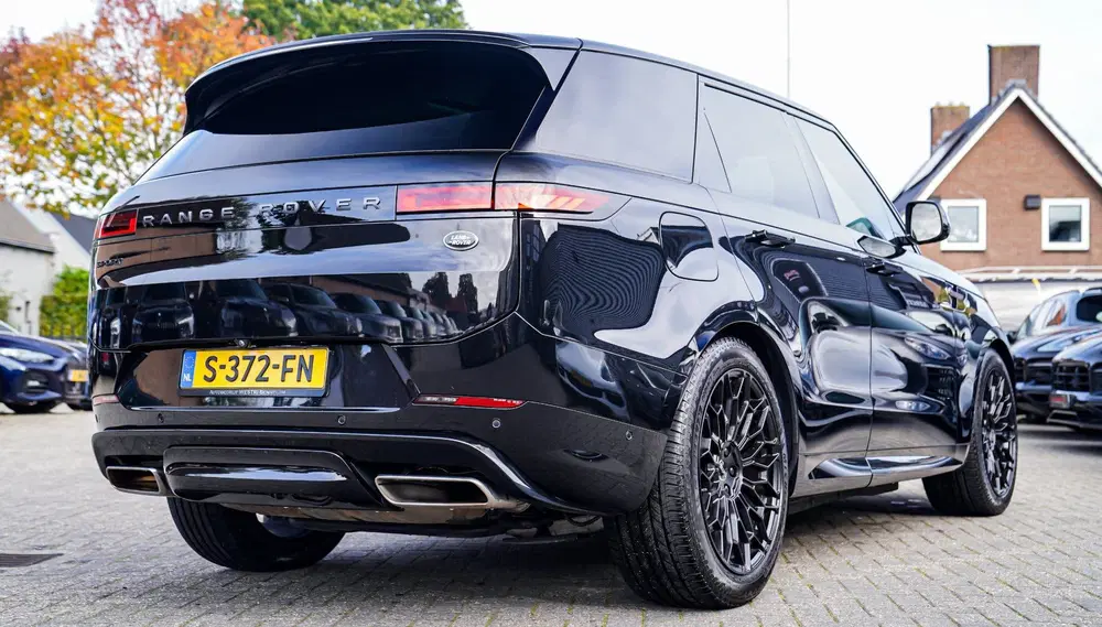 Land Rover Range Rover Sport 3.0 P440e Dynamic HSE uit 2022, foto 2