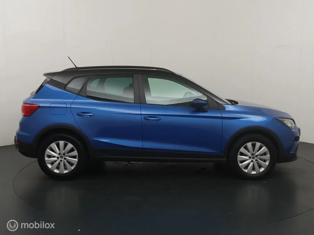 SEAT Arona 1.0 TSI Style Business Connect uit 2023, foto 6