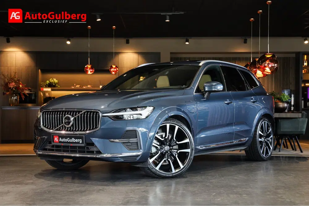 Volvo XC60 2.0 T6 Plug-in hybrid AWD Ultimate Bright uit 2023