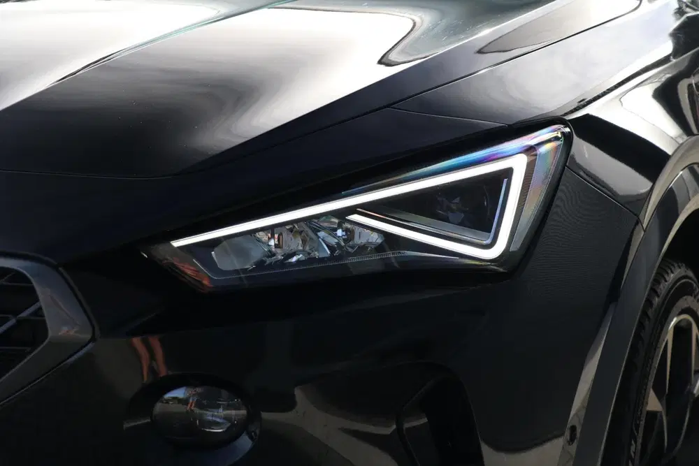 Cupra Formentor 1.4 TSI e-Hybrid 245PK VZ Performance Pano uit 2024, foto 11
