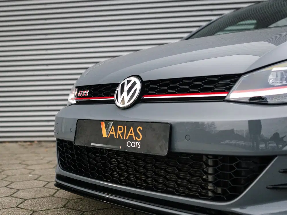 Volkswagen Golf 2.0 TSI GTI TCR Pano DCC Navi Camera Keyle uit 2019, foto 2