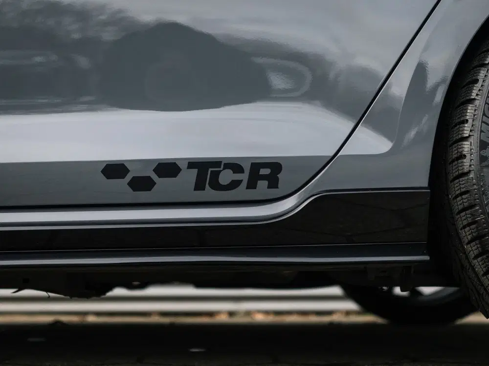 Volkswagen Golf 2.0 TSI GTI TCR Pano DCC Navi Camera Keyle uit 2019, foto 9