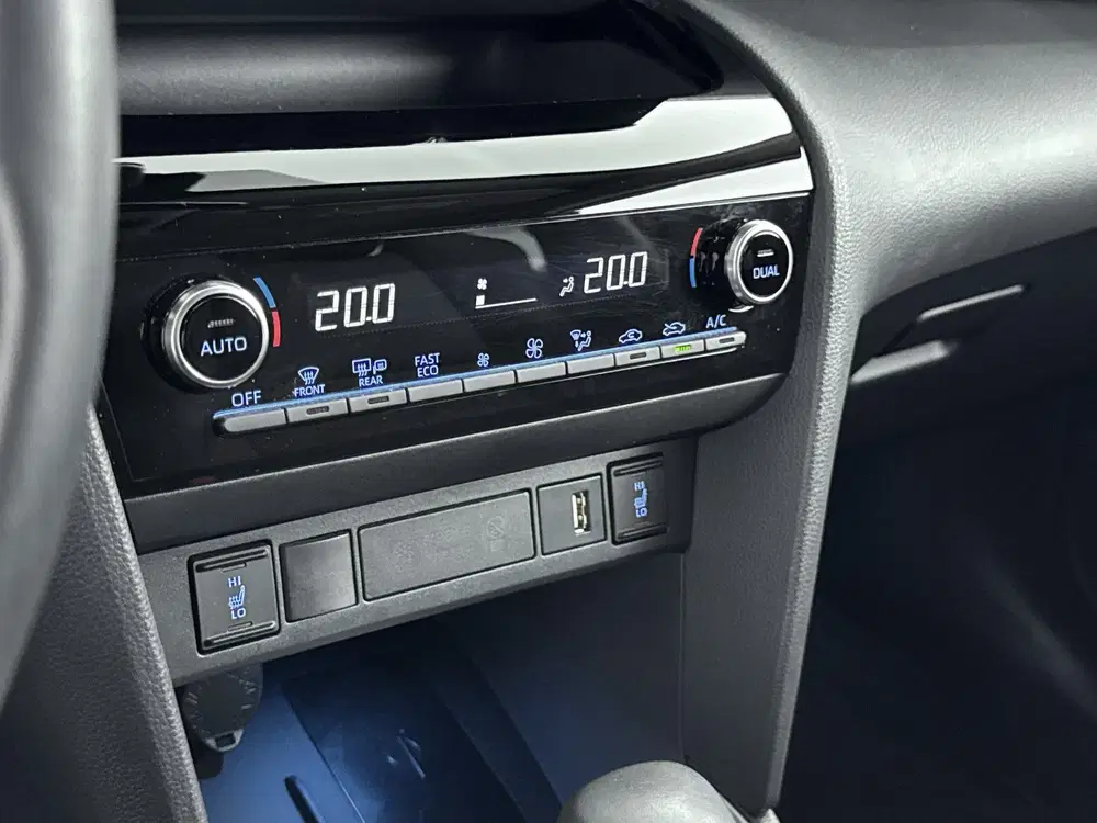 Toyota Yaris Cross 1.5 Hybrid Executive uit 2022, foto 10