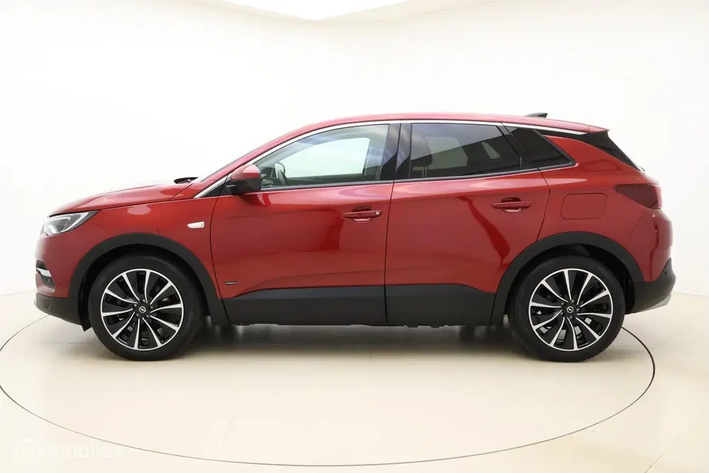 Opel Grandland 1.6 Turbo Hybrid4 uit 2020, foto 5