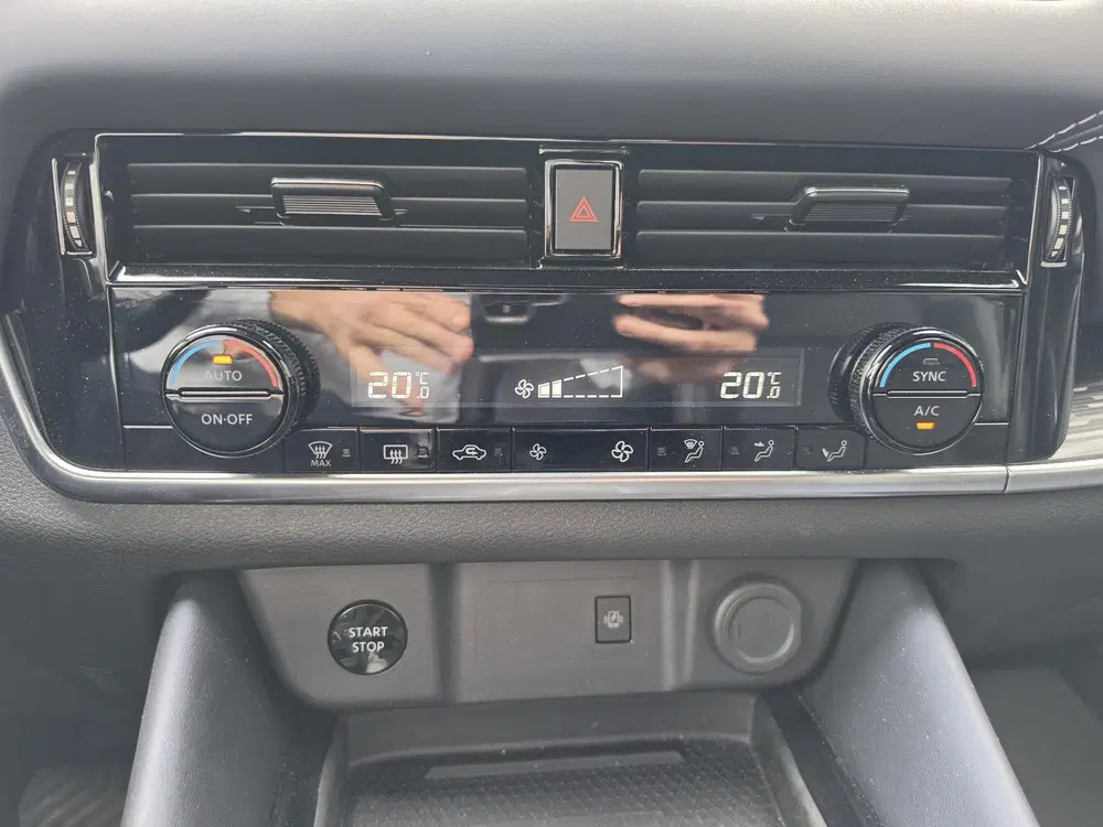 Nissan Qashqai 1.5 e-Power Tekna uit 2023, foto 15