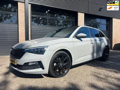 Skoda Scala 1.0 TSI Sport Business Black pack Pano Dig uit 2020