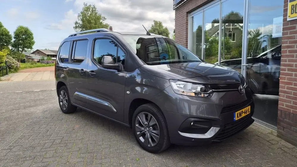 Toyota Proace City 1.2 Turbo Dynamic Automaat 5 Pers uit 2021, foto 7