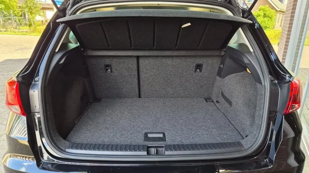 SEAT Arona 1.0 TSI Style Business Intense uit 2022, foto 6