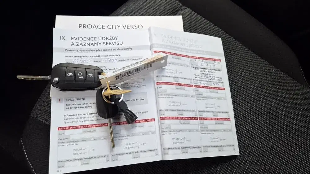 Toyota Proace City 1.2 Turbo Dynamic L2 Long uit 2021, foto 12