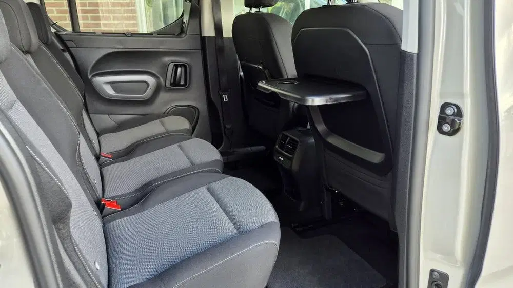Toyota Proace City 1.2 Turbo Dynamic L2 Long uit 2021, foto 5