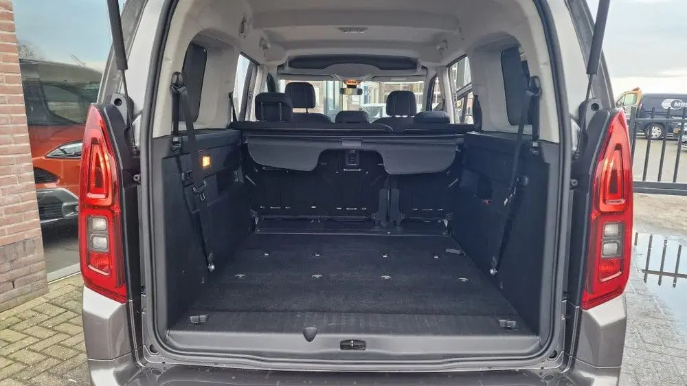 Toyota Proace City 1.2 Turbo Dynamic L2 Long uit 2021, foto 7