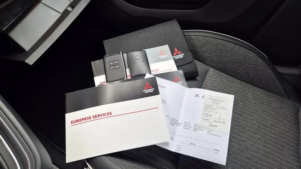 Mitsubishi Colt 1.6 HEV Instyle uit 2023, foto 13