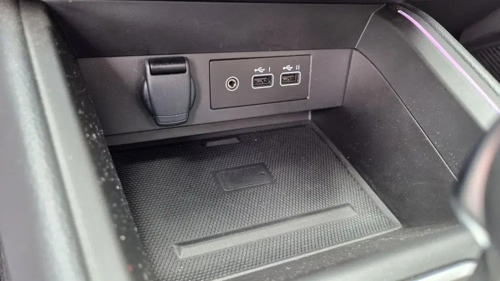 Mitsubishi Colt 1.6 HEV Instyle uit 2023, foto 14