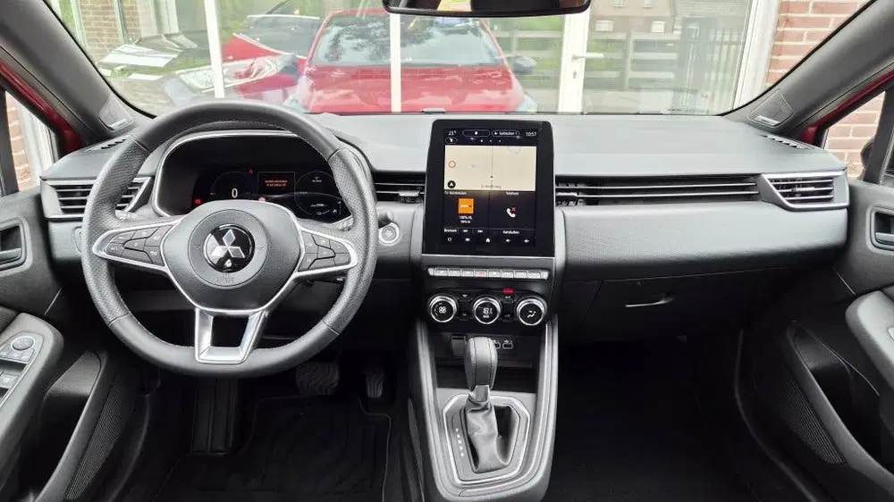 Mitsubishi Colt 1.6 HEV Instyle uit 2023, foto 3