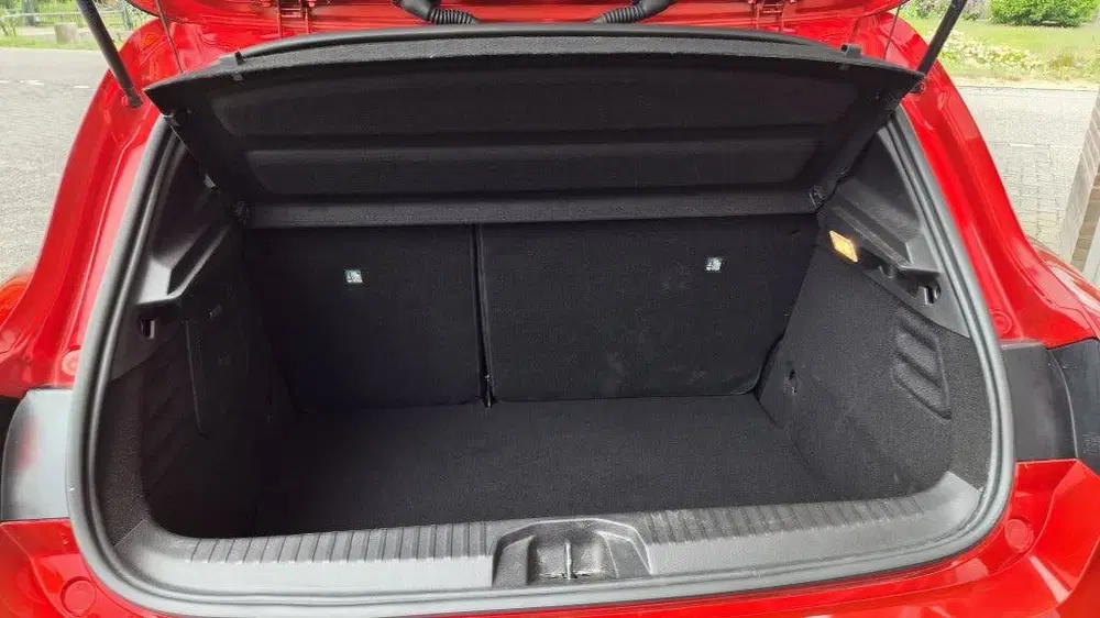Mitsubishi Colt 1.6 HEV Instyle uit 2023, foto 6