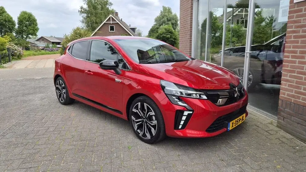 Mitsubishi Colt 1.6 HEV Instyle uit 2023, foto 7