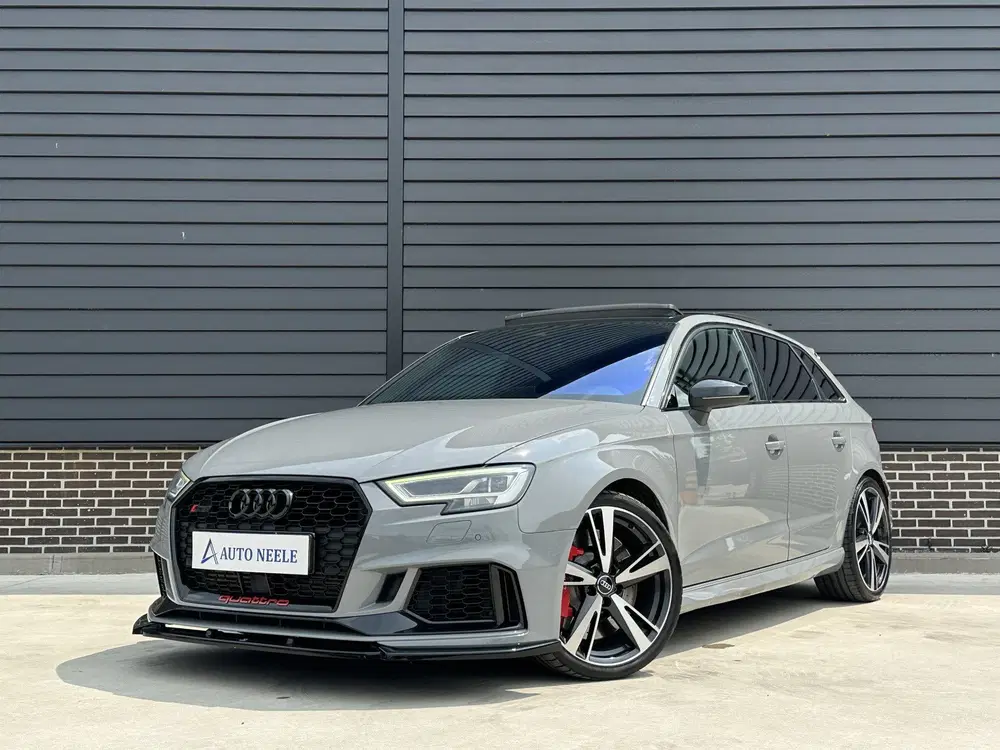 Audi RS3 2.5 TFSI Quattro Panoramadak uit 2019, foto 5