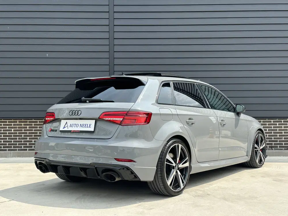 Audi RS3 2.5 TFSI Quattro Panoramadak uit 2019, foto 7