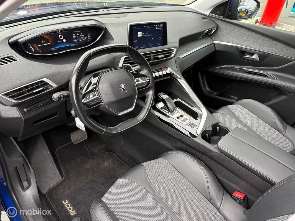 Peugeot 3008 1.2 PureTech Allure uit 2019, foto 11
