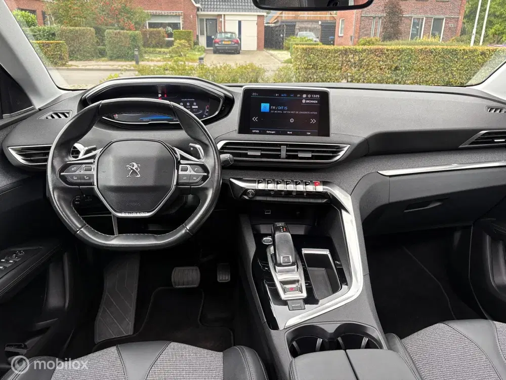 Peugeot 3008 1.2 PureTech Allure uit 2019, foto 13