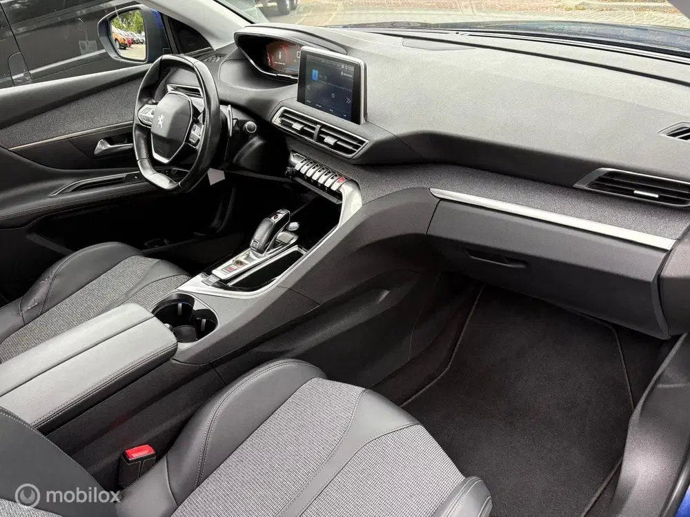 Peugeot 3008 1.2 PureTech Allure uit 2019, foto 9