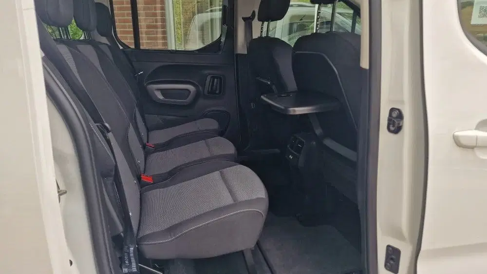 Toyota Proace City 1.2 Turbo Dynamic L2 Long uit 2021, foto 5