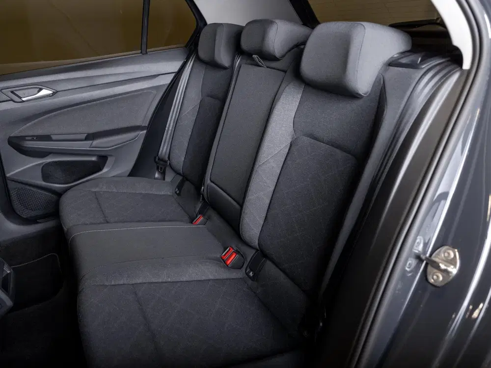 Volkswagen Golf 1.0 TSI Life uit 2024, foto 7
