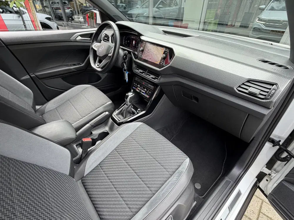 Volkswagen T-Cross 1.0 TSI * * 2x R-LINE * * NAVI uit 2022, foto 8