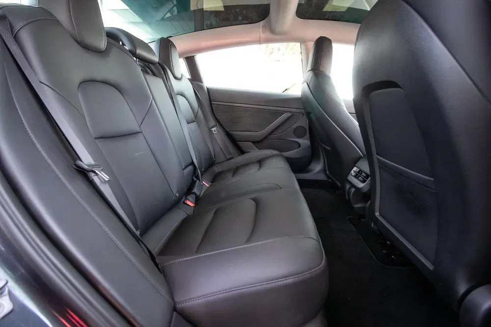 Tesla Model 3 Standard RWD Plus 60 kWh uit 2021, foto 8