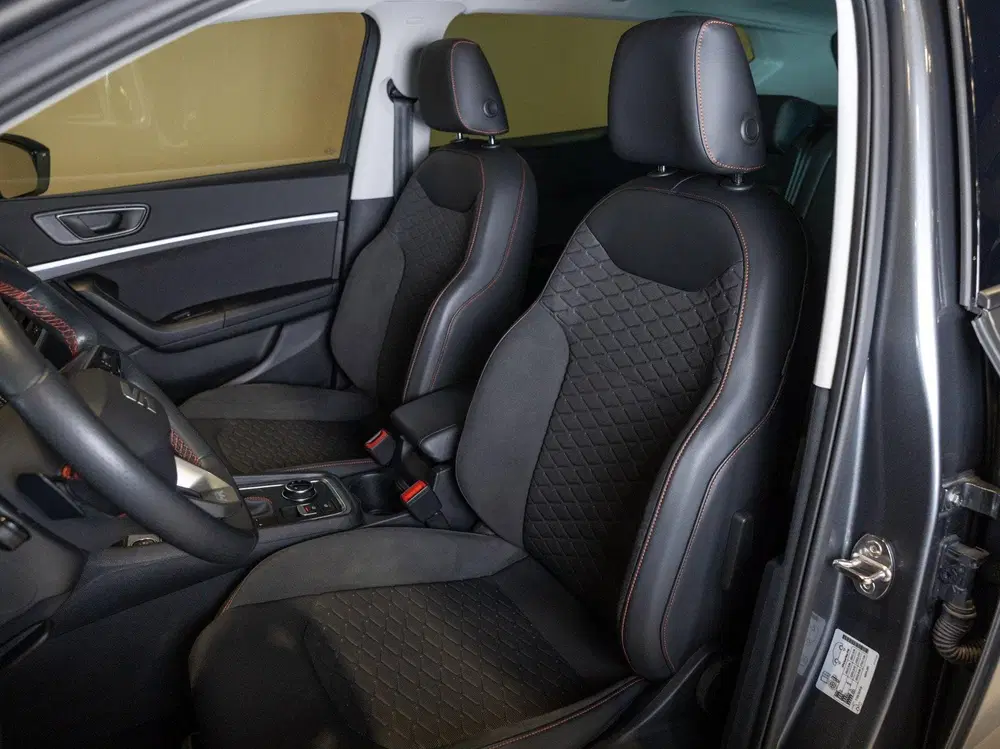 SEAT Ateca 1.5 TSI FR Business Intense uit 2023, foto 9