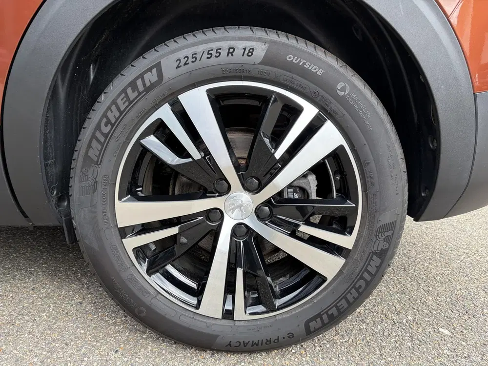 Peugeot 5008 GT HYBRID 7 PER. uit 2024, foto 8