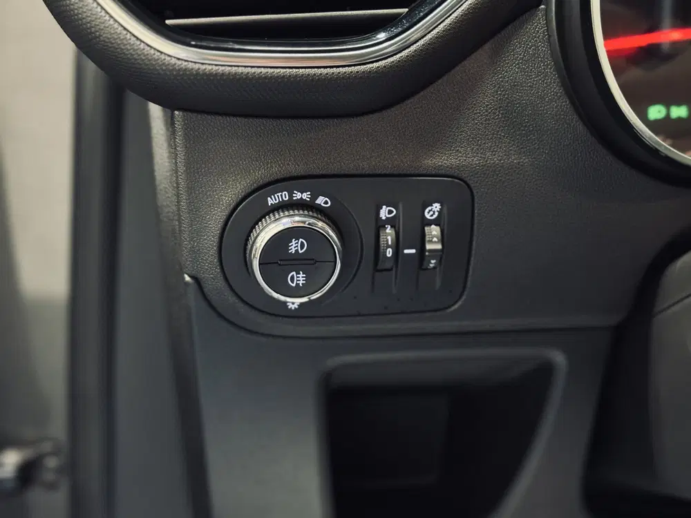 Opel Crossland 1.2 Turbo Aut Innovation uit 2019, foto 14