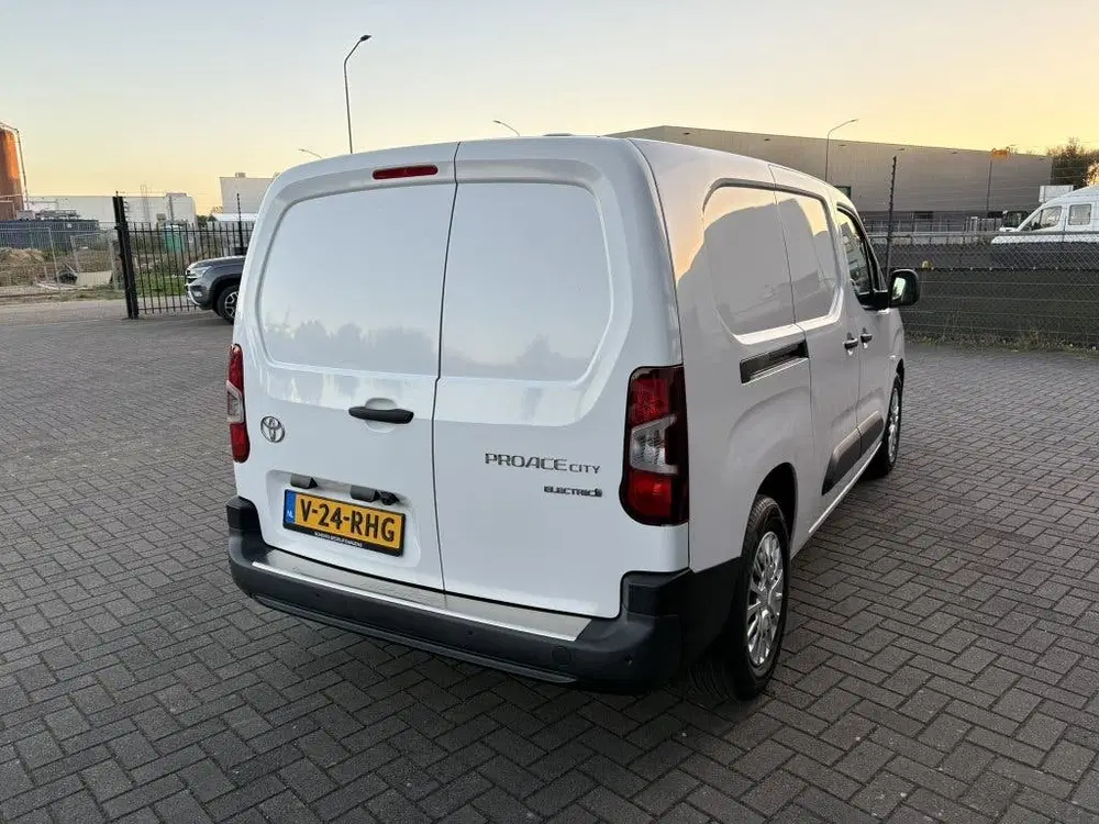 Toyota Proace City 50 kWh Long uit 2026, foto 3