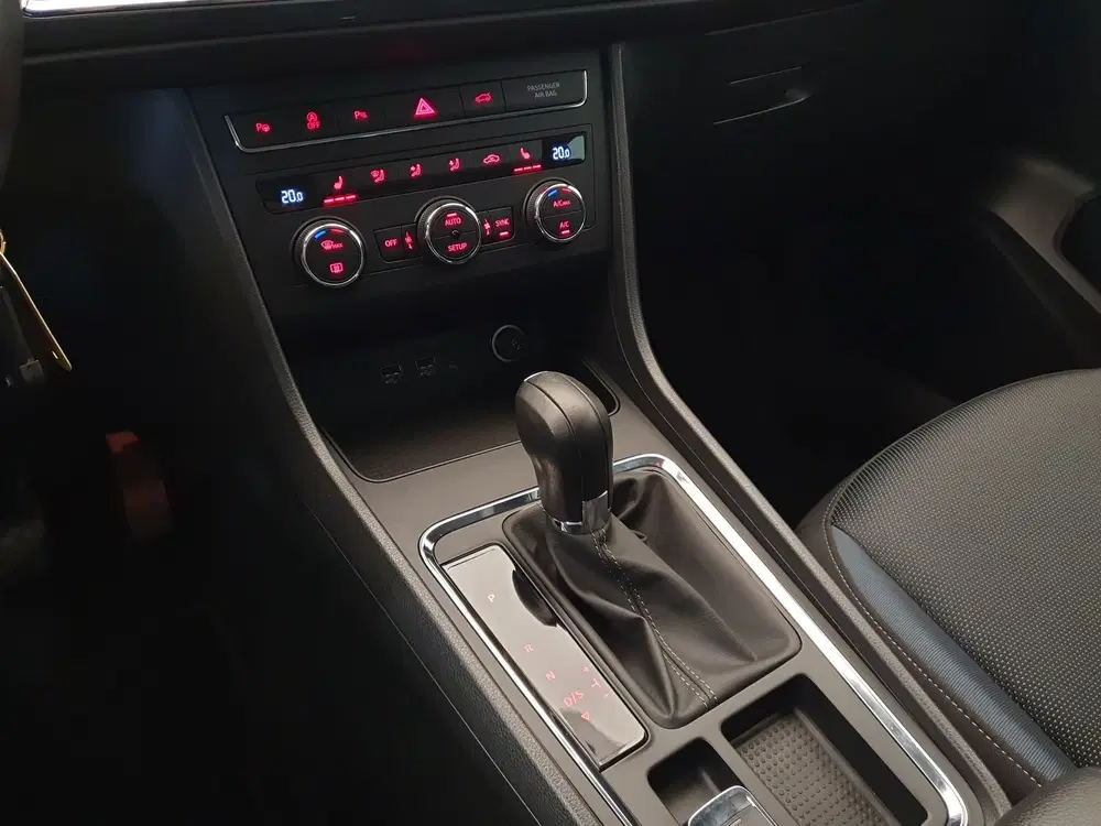 SEAT Ateca 1.5 TSI 150pk DSG uit 2019, foto 9