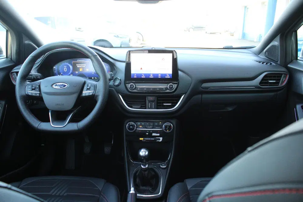 Ford Puma 1.0 EcoBoost Hybrid ST-Line X uit 2022, foto 2