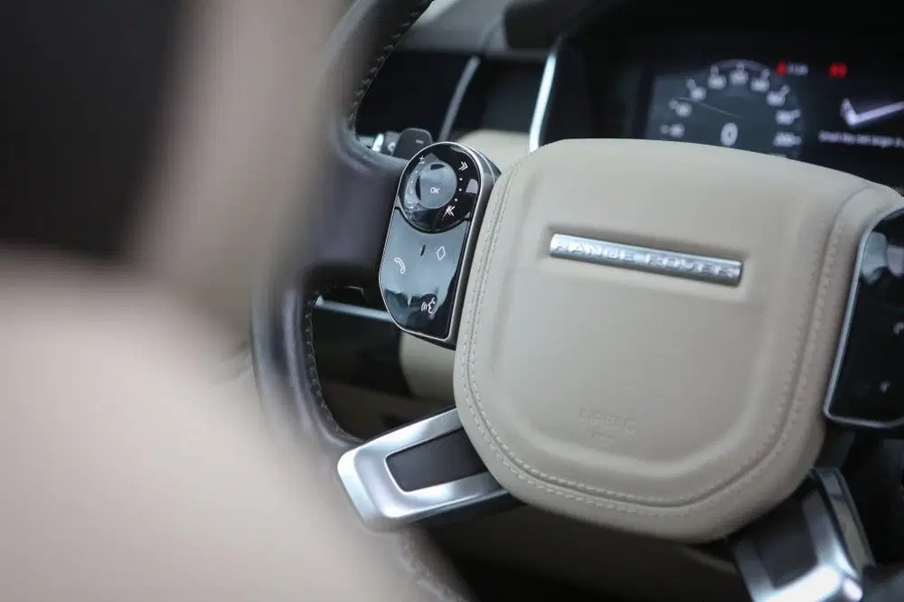 Land Rover Range Rover 3.0 D300 Vogue uit 2021, foto 10