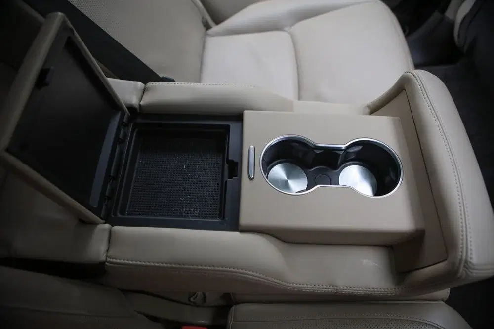 Land Rover Range Rover 3.0 D300 Vogue uit 2021, foto 12