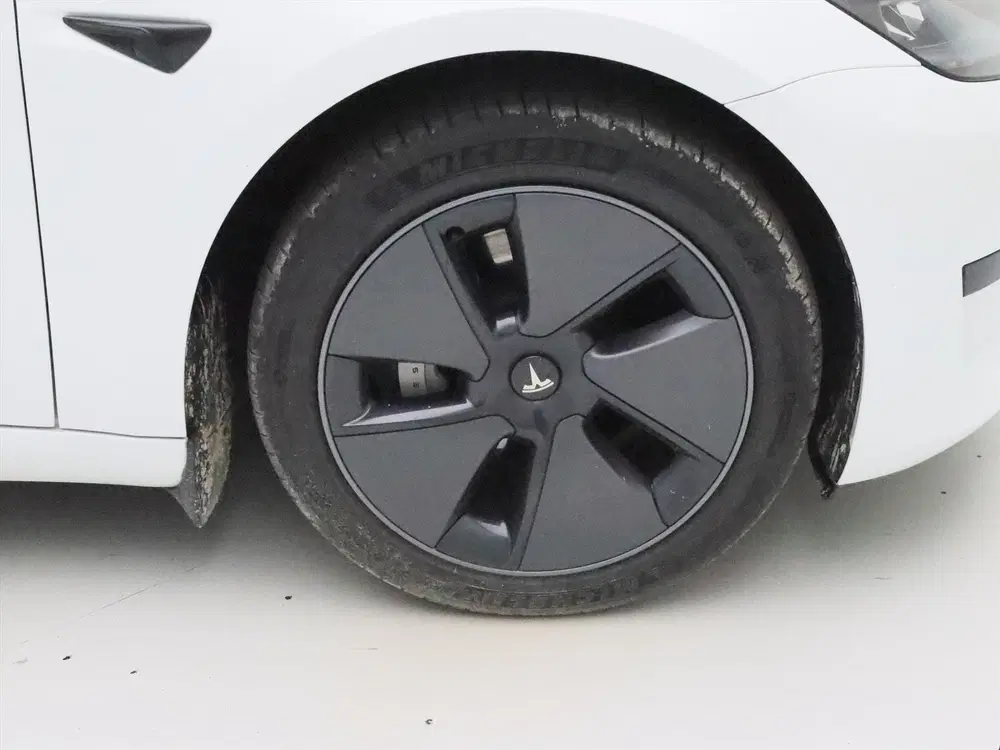 Tesla Model 3 Standard RWD Plus 96.4% SoH UPGRADE [ ENHA uit 2023, foto 10