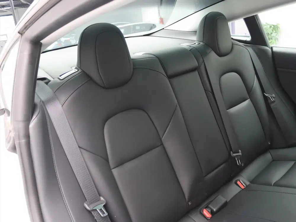 Tesla Model 3 Standard RWD Plus 96.4% SoH UPGRADE [ ENHA uit 2023, foto 13